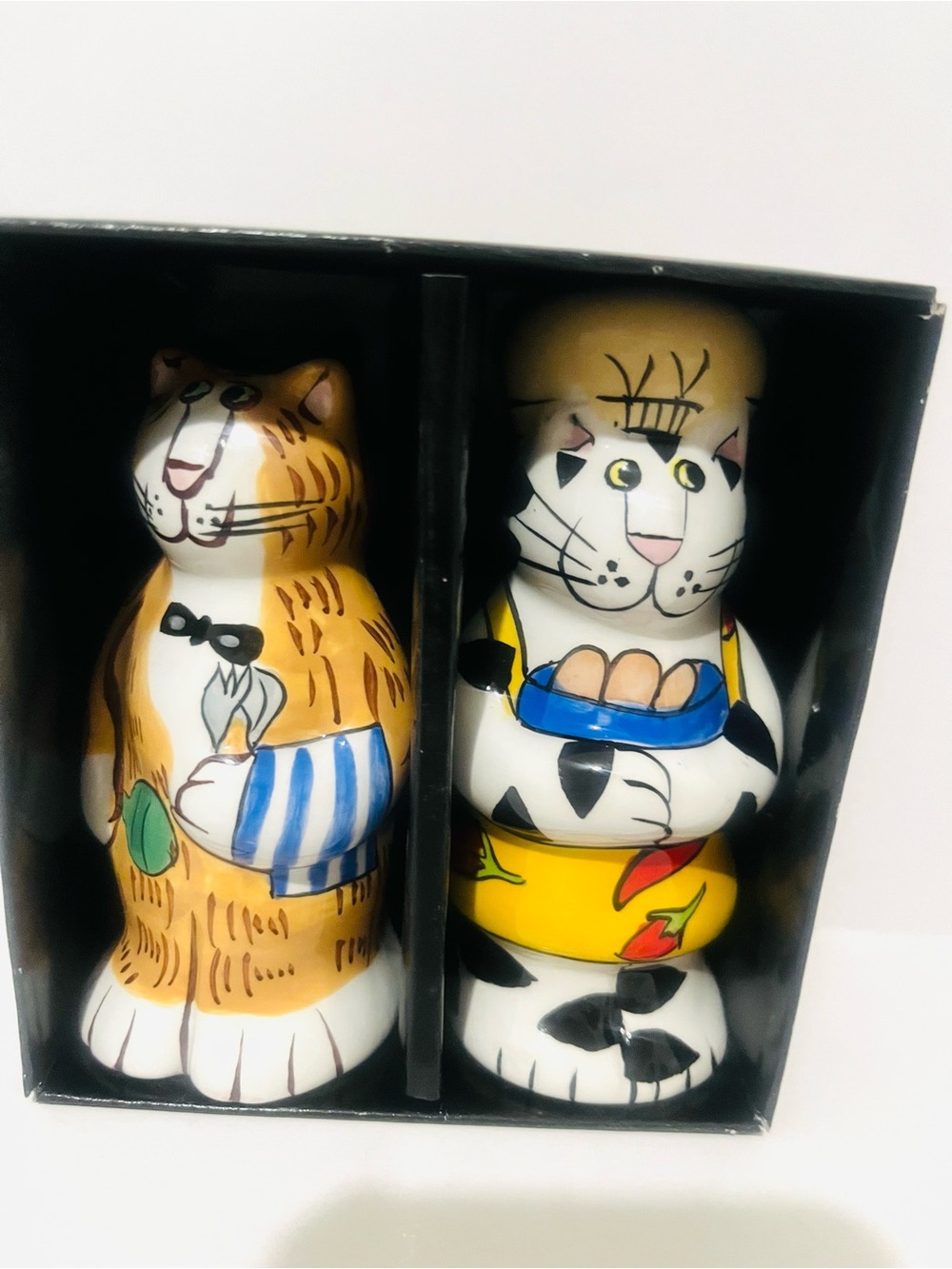 Vintage CatZilla Salt and Pepper Shakers